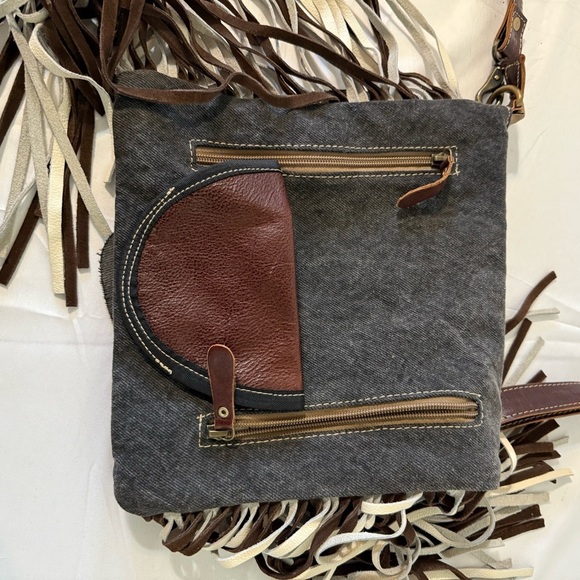 Myra Brown and White Fringe Shoulder Bag - Picture 4 of 7